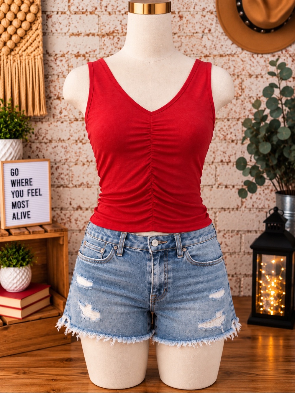Women’s Olivia Rae Top 🍒